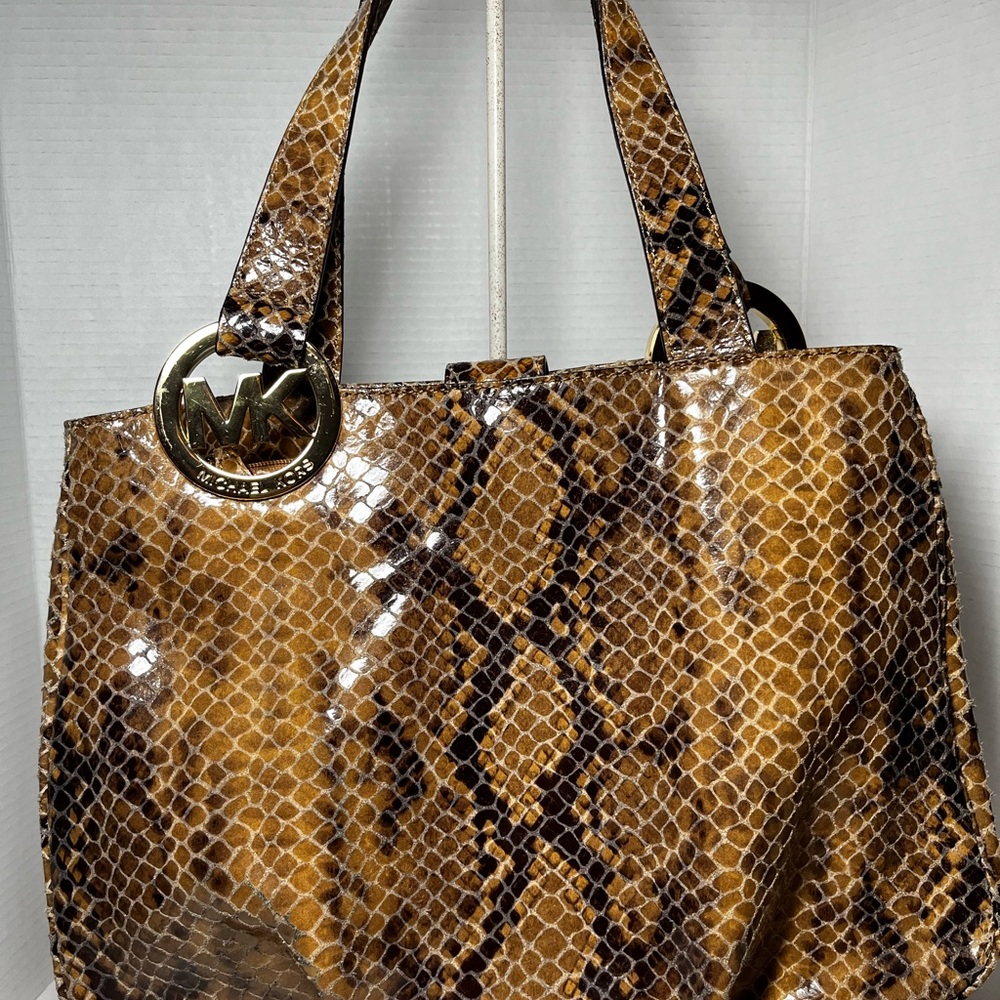 Michael Kors - Python Embossed Leather Shoulder Bag - Gray/Tan